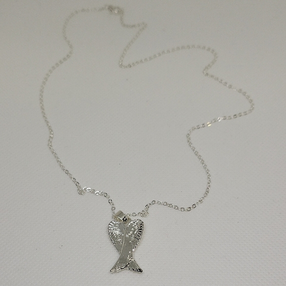 Silver Angel Wing Pendant 20: Necklace - Picture 1 of 3